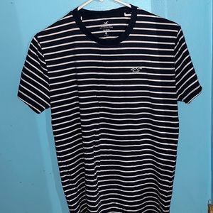 Mens hollister T-shirt, navy blue with white stripes, SIZE SMALL